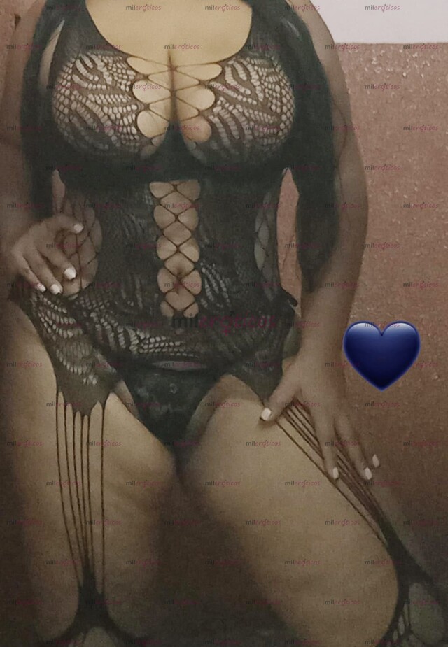 FOTOS DE DELICIOSA TETONA XXX TRISERVICIOS EN PROMOCION HOY