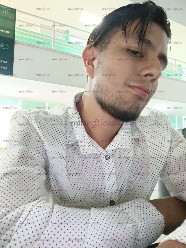 FOTOS DE SOY UN MUCHACHO DE 27 AÑOS , MUY CARISMÁTICO Y SIMPÁTICO