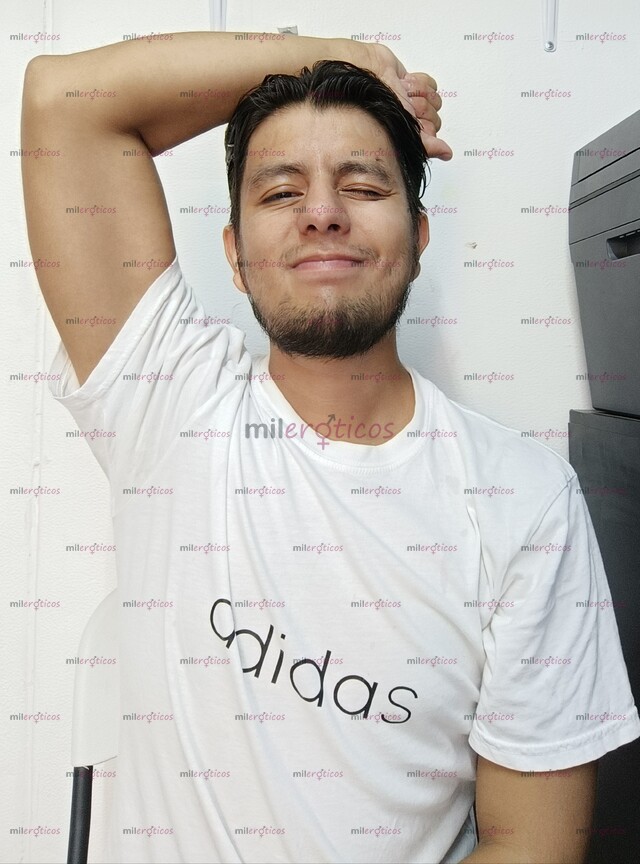 FOTOS DE SOY UN MUCHACHO DE 27 AÑOS , MUY CARISMÁTICO Y SIMPÁTICO