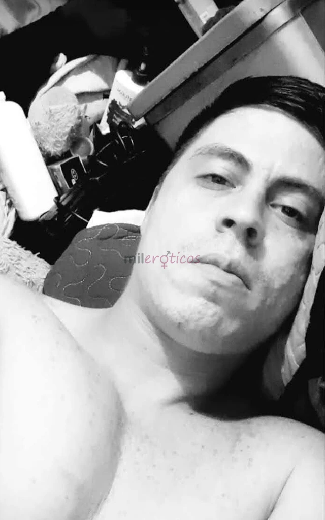 Soy una persona responsable respetuosa carinoso me gustaria complacer y que se sienta como una reina hago servicio de salida o privado a mujeres casad...