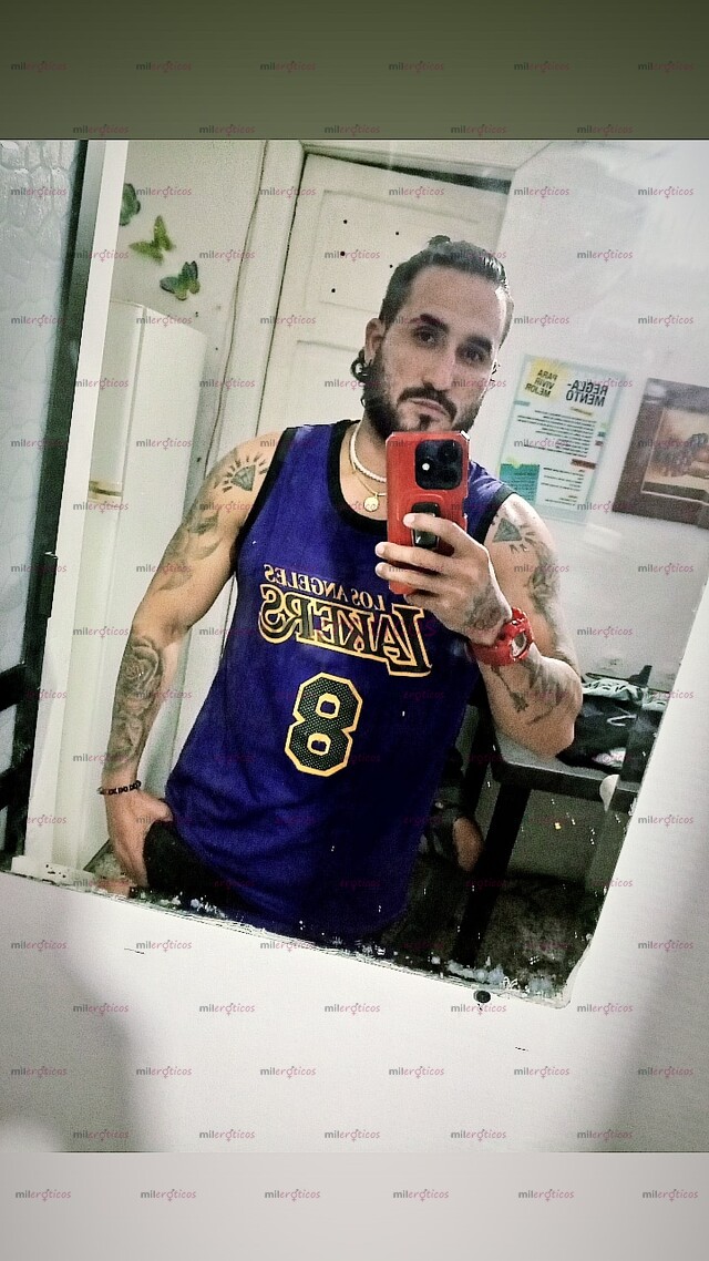 FOTOS DE HOLA SOY SANTIAGO UN MACHO ACTIVO HETERO DISCRETO SOLO ADOMICILIO