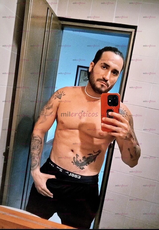 FOTOS DE HOLA SOY SANTIAGO UN MACHO ACTIVO HETERO DISCRETO SOLO ADOMICILIO