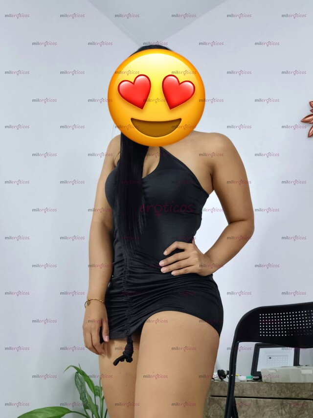 FOTOS DE HOLA MIS AMORES MI NOMBRE ES ÁLEXA UNA HERMOSA MORENITA CON UN LINDO TRASERO NA.