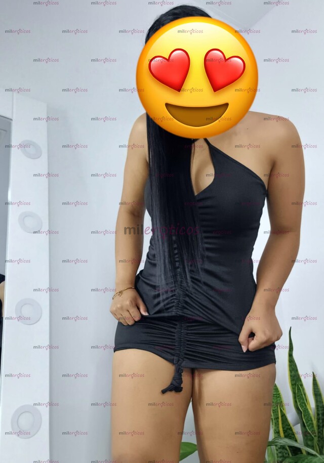 FOTOS DE HOLA MIS AMORES MI NOMBRE ES ÁLEXA UNA HERMOSA MORENITA CON UN LINDO TRASERO NA.
