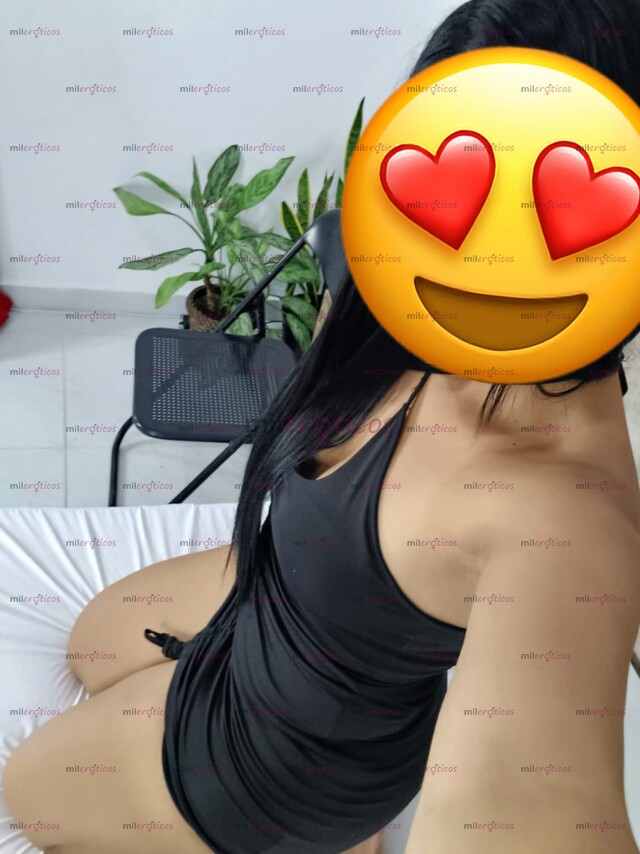 FOTOS DE HOLA MIS AMORES MI NOMBRE ES ÁLEXA UNA HERMOSA MORENITA CON UN LINDO TRASERO NA.