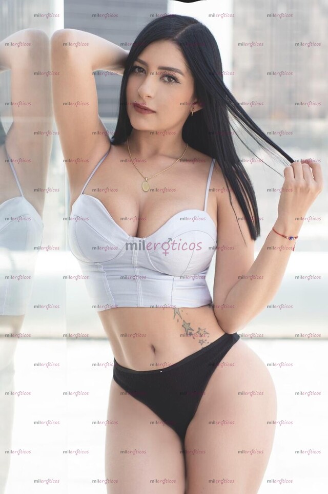 FOTOS DE SEXY Y ARDIENTE ESCORT DISPONIBLE PARA COMPLACERTE EN EL SEXO