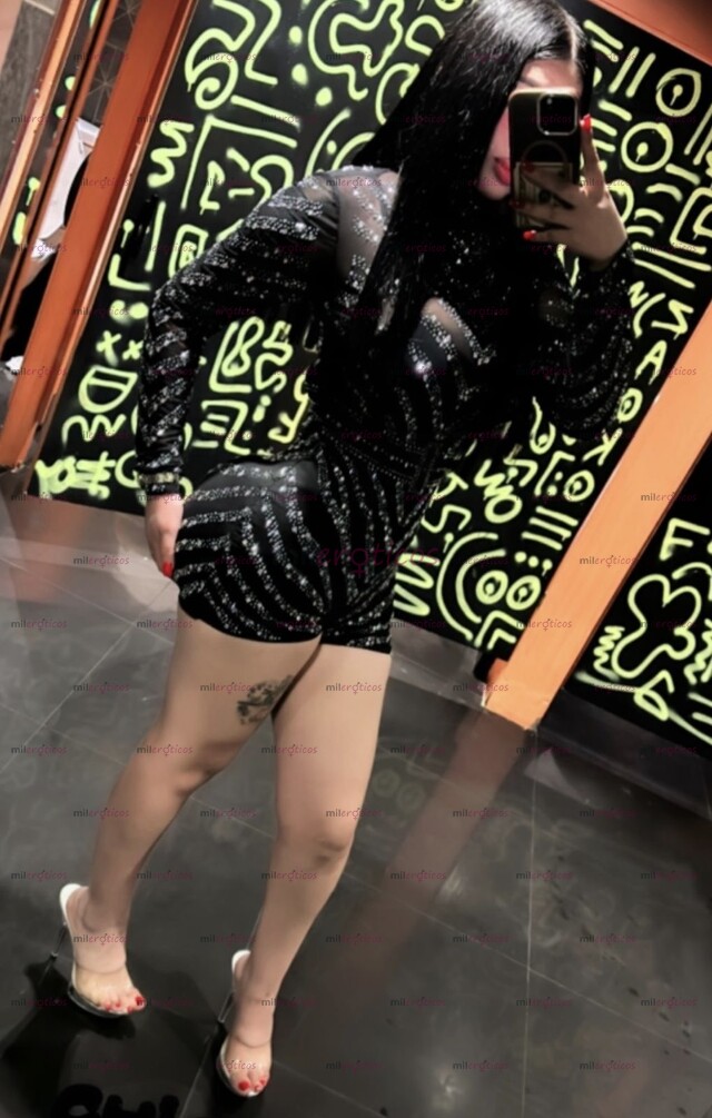 FOTOS DE HOLA HERMOSO SOY UNA CHICA MUY CALIENTE Y COMPLACIENTE