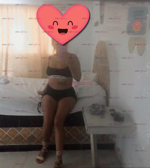 FOTOS DE UNA PIEL MORENA, SUAVECITA Y MUY ARRECHA ES TODO LO QUE NECESITAS PARA RELAJARTE