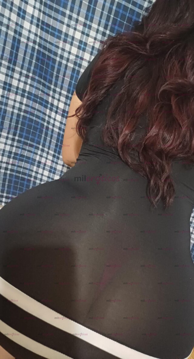 FOTOS DE MUJER JOVEN GUAPA ATRACTIVA MUY COMPLACIENTE DISFRUTA DE MI