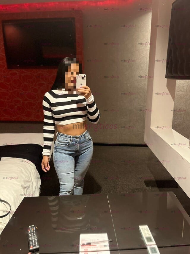FOTOS DE SOY TODO LO QUE BUSCAS JOVEN BONITA CALIENTE Y SOBRE TODO BUENA ONDA& SOY LO QU
