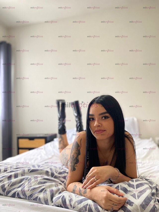 FOTOS DE HOLA PAPI MI NOMBRE ES KENIA LA NENA QUE TE HARÁ UNA PAJA DELICIOSA