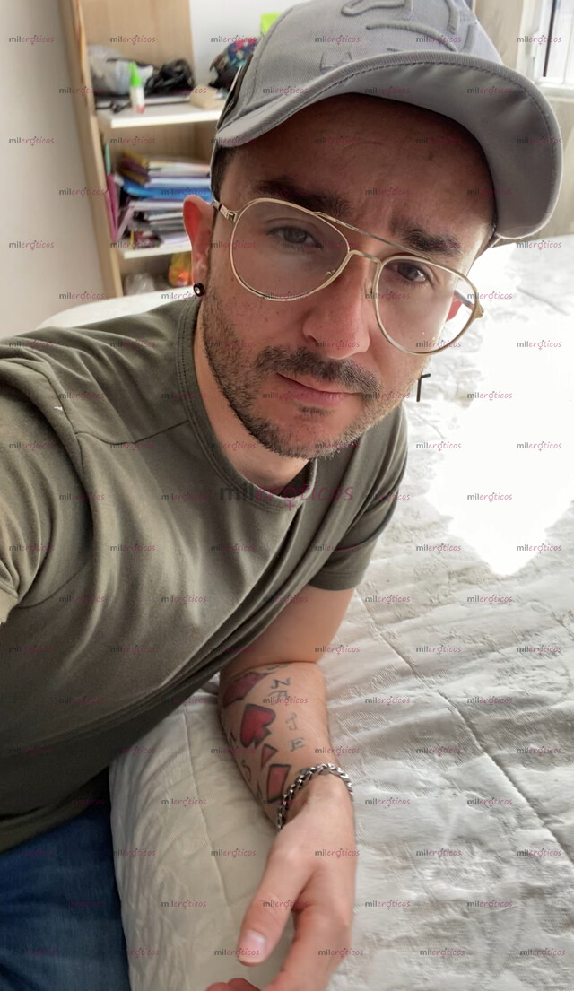 FOTOS DE PEQUEÑO, BLANCO Y DELGADO NO CUENTO CON SITIO DISPONIBLE.