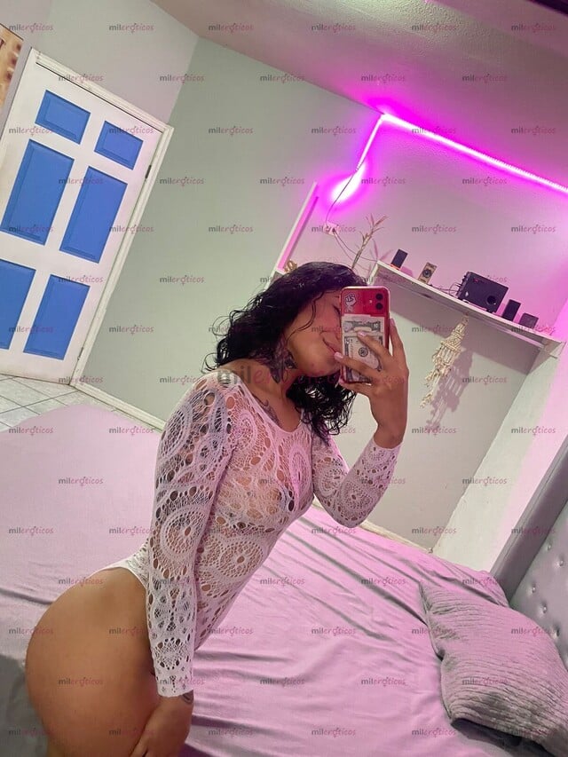 FOTOS DE ARDIENTE Y SENSUAL PERLA UNA LO ERÉNDIRA DELICIOSA PIEL CANELA ARDIENTE LLÁMAME