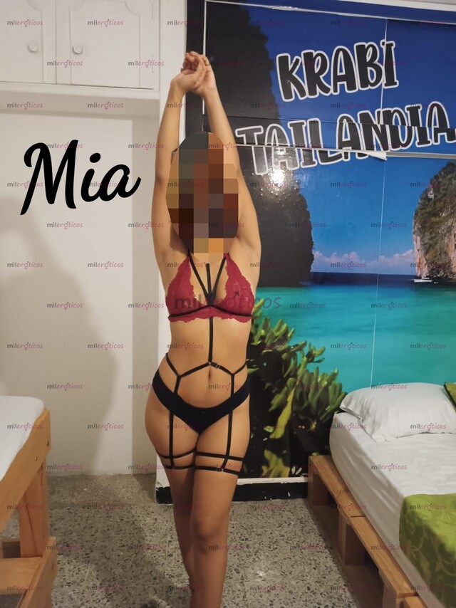 FOTOS DE CHICA ARDIENTE FOGOSA MUY DELICIOSA CON RICO SEXO MIA
