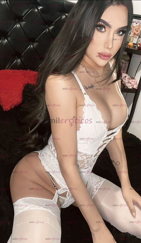 FOTOS DE SÚPER CALIENTE Y DOTADA CHICA TRANS DISPONIBLE