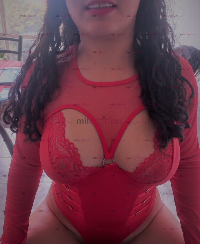 FOTOS DE SWAM UNA JOVENCITA APASIONADA QUE EMBRIAGARA CON SU HÚMEDO SEXO