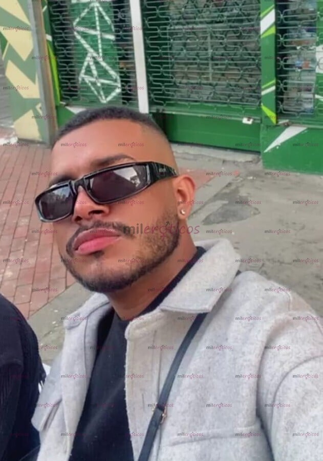 FOTOS DE BARRANQUILLERO ALTO CON GANAS DE DAR VERGA SIN PARAR SIN AFÁNES PASARLA DELICIOS