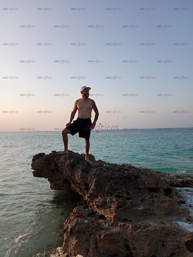 FOTOS DE MASAJISTA PROFESIONAL EN CANCÚN DISPONIBLE,PARA TI LISTOS PARA PASAR UN DÍA