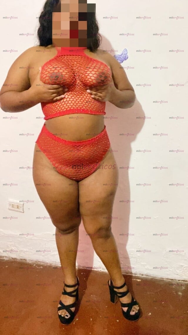 FOTOS DE HOLA MIS AMORES MI NOMBRE ES ADRIANA UNA RICA COSTEÑA MORENA