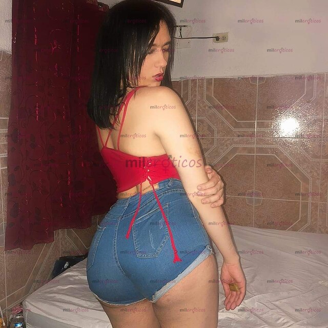 FOTOS DE HOLA A QUI ESTÁ TU CHICA FIESTERA MES ENCANTA UNA