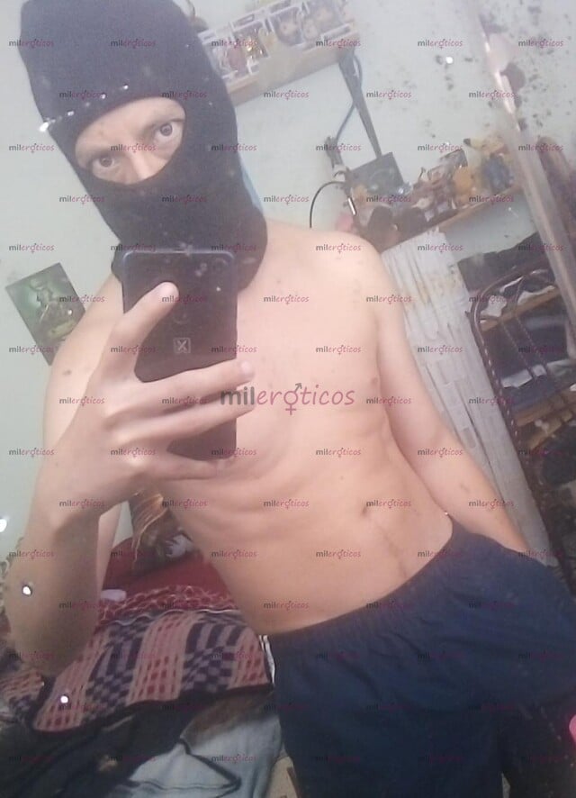 FOTOS DE DISPONIBLE SOY SINGLE, JALO A TRIOS, AMANTE, CUMPLO FANTASÍAS EN PAREJA