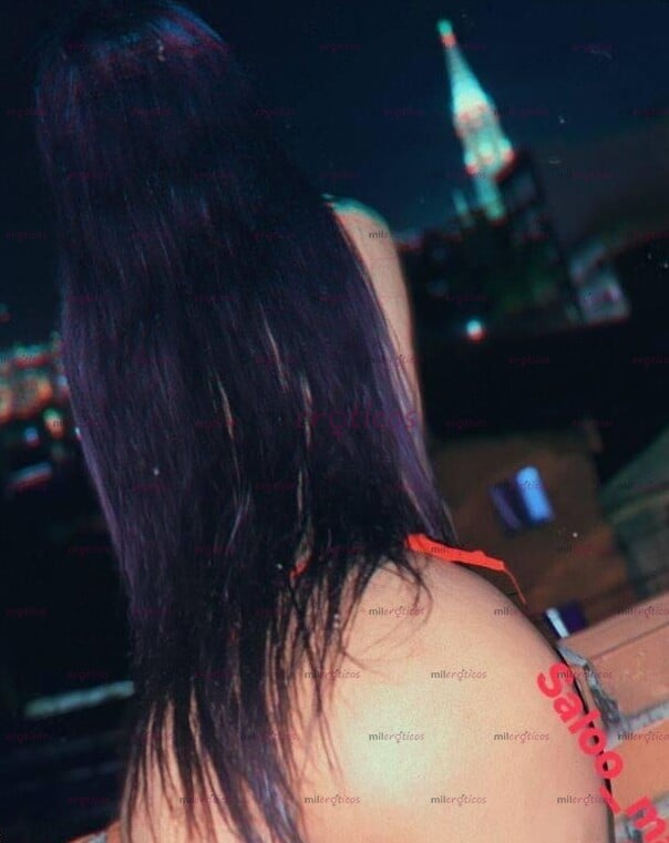 FOTOS DE TENGO SITIOOO PERRA EXCLUSIVA TRAGONA COMPLACIENTE DE 23CM LINDA POLLITA 19 AÑOS