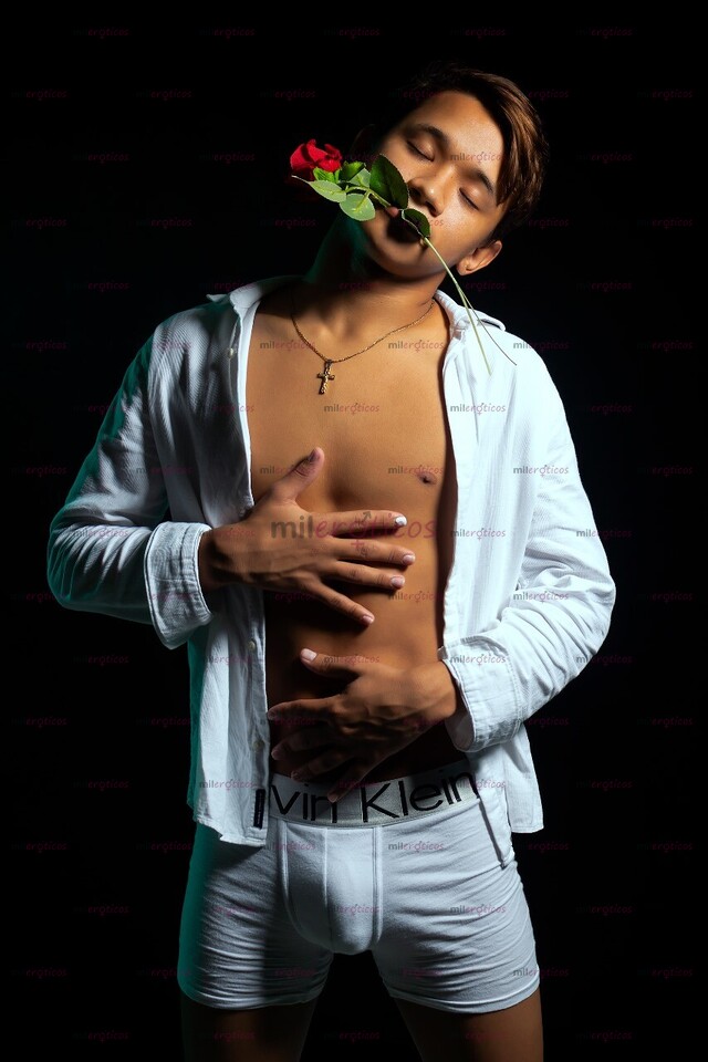 FOTOS DE MARTIN VERSATIL VERGON 19 AÑO POLLO DISPONIBLE A TODOS TUS DESEOS