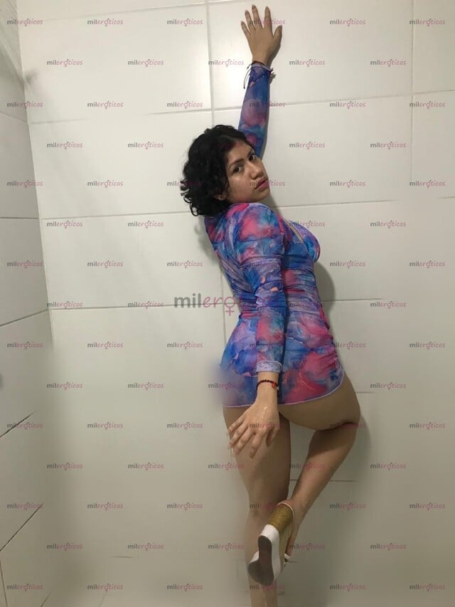 FOTOS DE ANA, 19 AÑOS, CHICA SALVAJE Y ARDIENTE, ANAL APRETADITO Y RICO