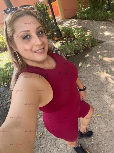 FOTOS DE MUJER TRANSGÉNERO BILINGUE BUEN CUERPO DIVERTIDA