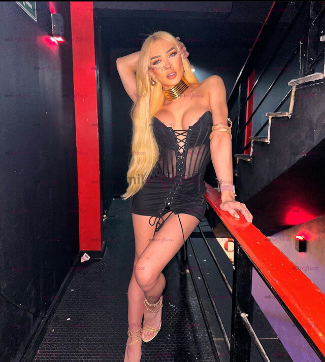 FOTOS DE HERMOSA NENA RUBIA CON LUGAR, PÁSALA RICO NENA CON EXCELENTES MEDIDAS