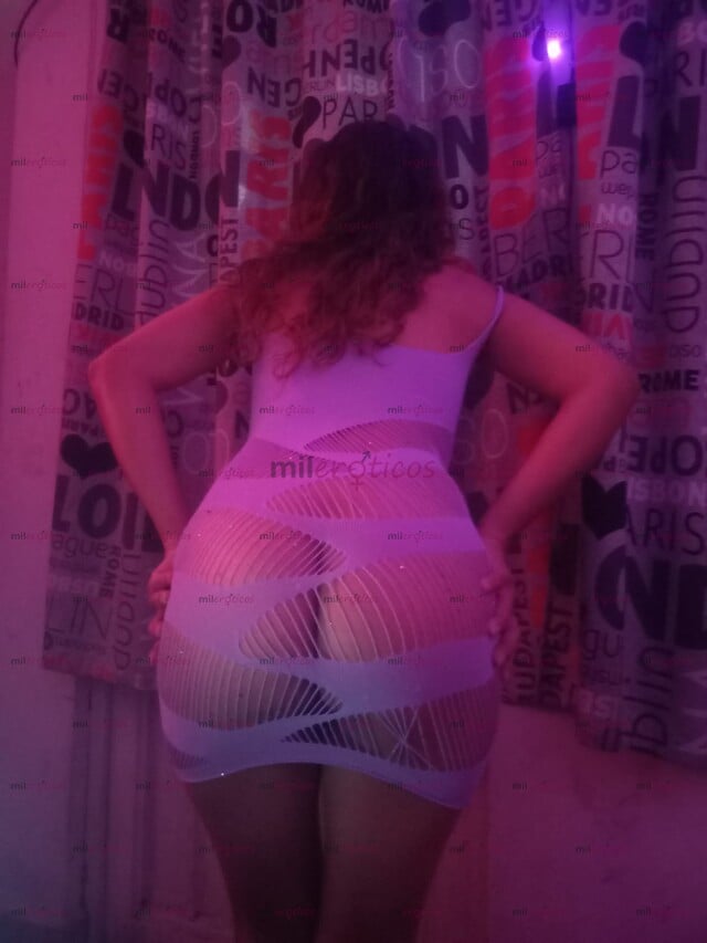 FOTOS DE FERNANDA CHICA HERMOSA, INDEPENDIENTE, PANOCHITA APRETADITA Y RICO CUERPO