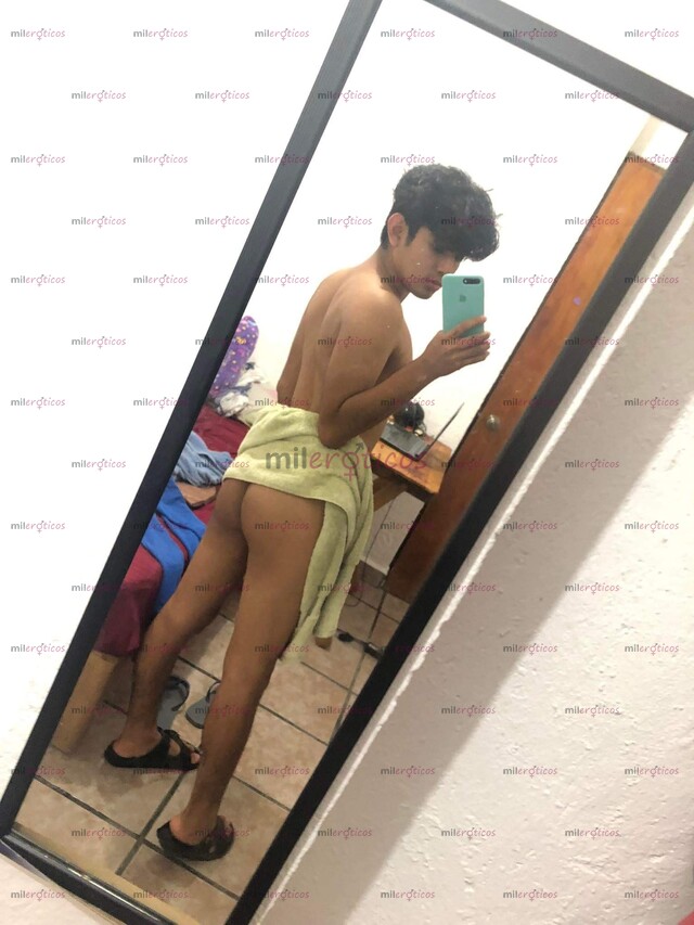 FOTOS DE OMAR CHICO FLAQUITO CALIENTE CON TODAS LAS GANAS DE DARTE PLACER