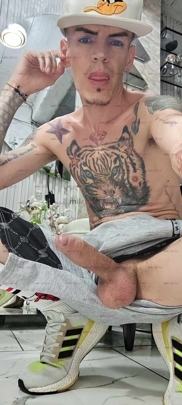 FOTOS DE VERGON SERIO FLACO VENDO CONTENIDO Y VIDEO LLAMADAS