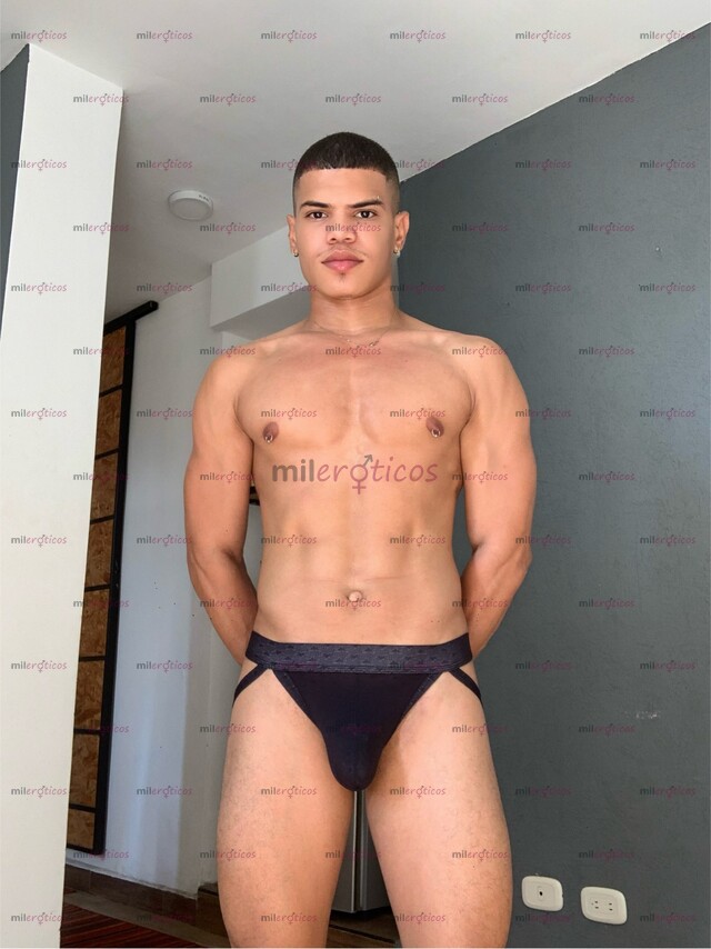 FOTOS DE CALEÑO MORBOSO Y COMPLACIENTE CON BUEN CUERPO