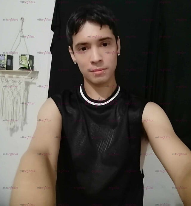 FOTOS DE CARLOS JOVEN INTER CARISMÁTICO MASAJISTA ESCORT CON LUGAR Y DISPONIBILIDAD.