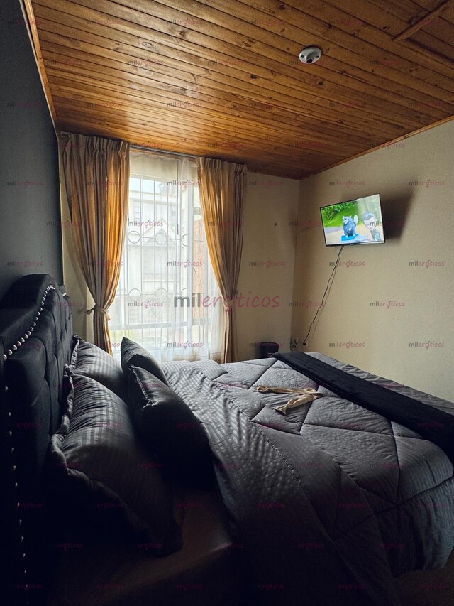 FOTOS DE HOSPEDAJE CASA CON LA MEJOR UBICACIÓN DISCRECIÓN DE LA CIUDAD