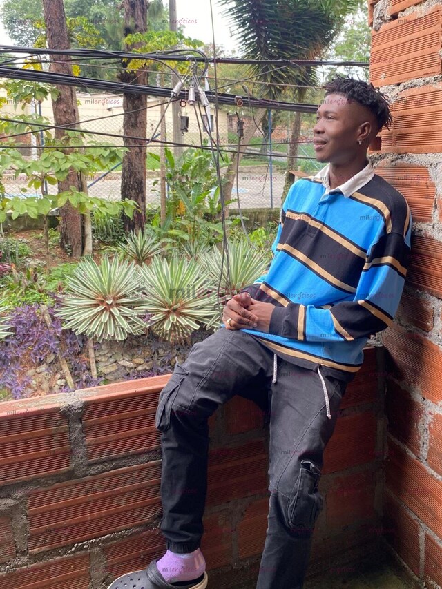 FOTOS DE NEGRO!! DOMINANTE 25CM REALES, PLACER 100% GARANTIZADO