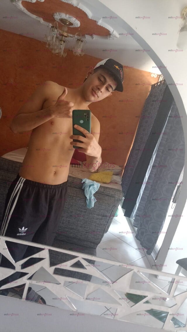 FOTOS DE 22 AÑOS CHICO DELGADO ARRECHO Y COMPLACIENTE 19 CM, 100% VERSÁTIL...