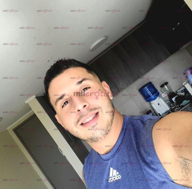 FOTOS DE VENEZOLANO INTER PASIVO 26 AÑOS........