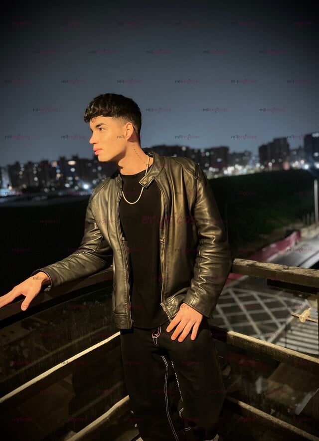 FOTOS DE CHICO EXCLUSIVO A1 DISPONIBLE BOGOTÁ 24 7