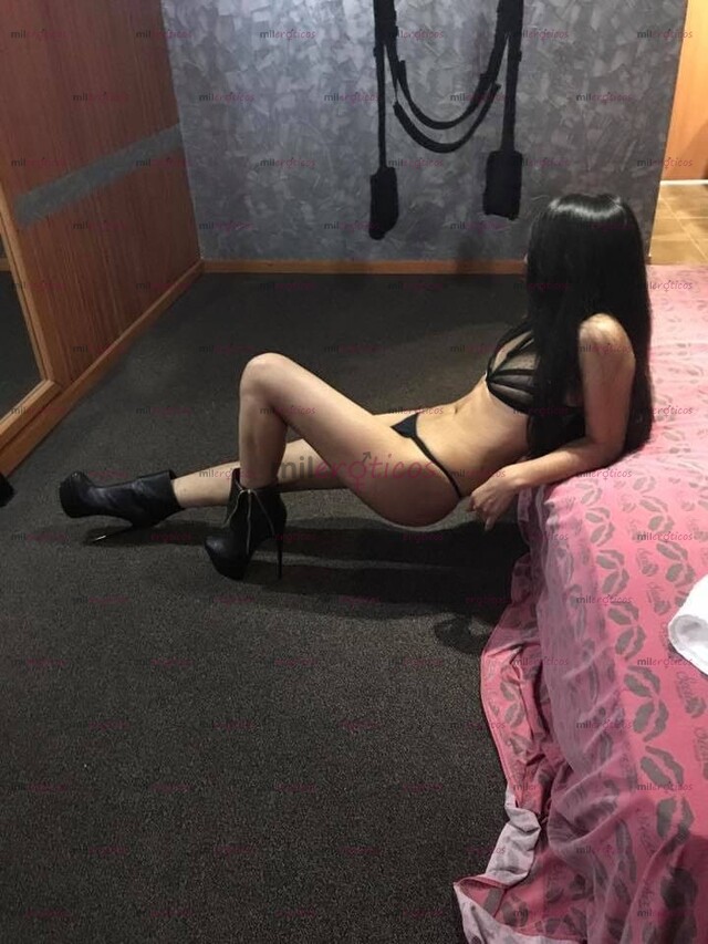 FOTOS DE UNIVERSITARIA FLAQUITA PRECIOSASAS INICIANDOOOOO EN EL AMBIENTE