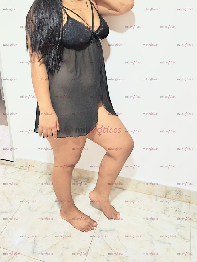 FOTOS DE HOLA SOY VALENTINA UNA HERMOSA CHICA DE PIEL MORENA SOY MUY CALIENTE Y ATRACTIVA