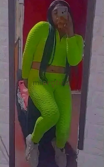 Colombiana soy abby leon una hermosa escort transexual bien femenina totalmente real sin enganos en mi encontraras todo lo que tu estas buscando muy c...