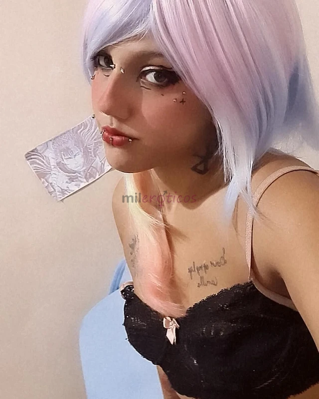 Ola me chamo akira e sou uma novinha bem safada cheia de vontade de te fazer gozar com meu conteudo tenho 1 52 de altura peso 45 kg e trabalho com sex...