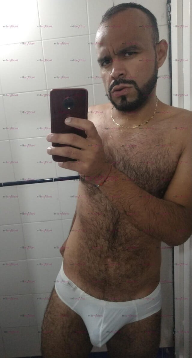 FOTOS DE MACHO ACTIVO VERSÁTIL CON GANAS DE COMPLACERTE Y HACER COSAS RICAS