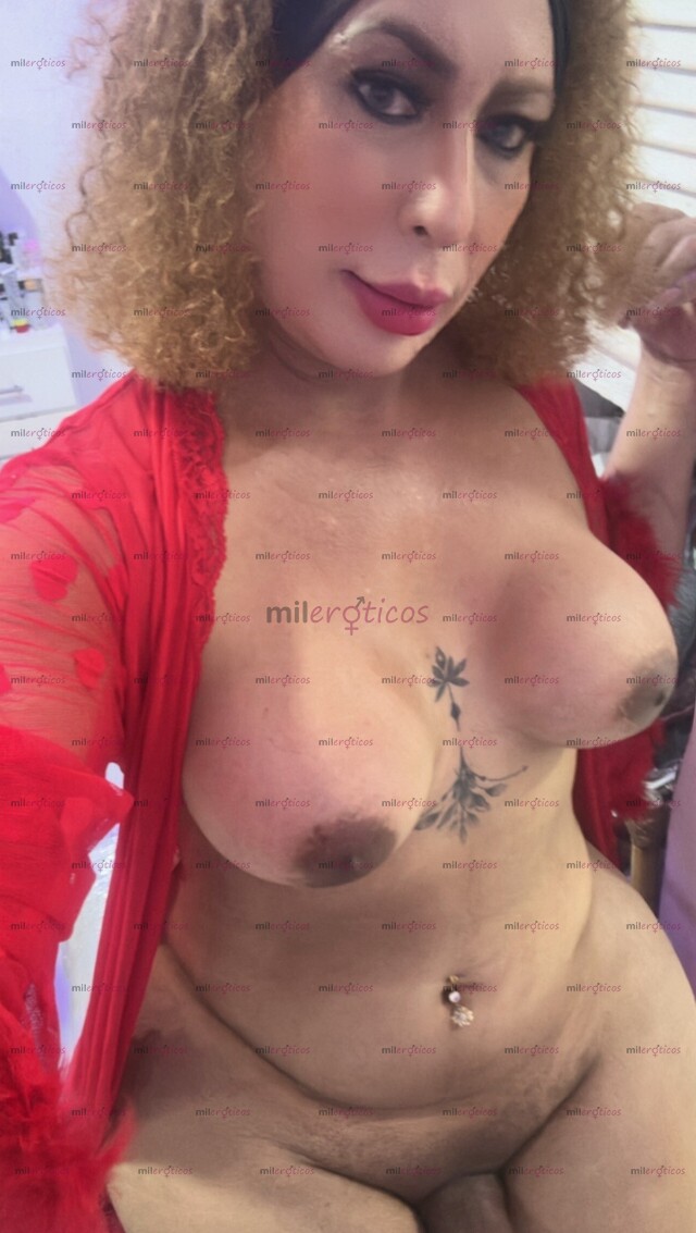FOTOS DE SI QUIERES UN BUEN SERVICIO VEN TE OFREZCO EL MEJOR DOY UN BUEN BESO NEGRO