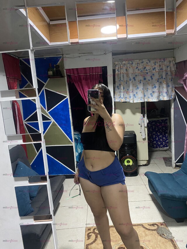 FOTOS DE SOY UNA CHICA JOVEN ALTA MORENA CADERONA CON GANAS DE CONOCERTE