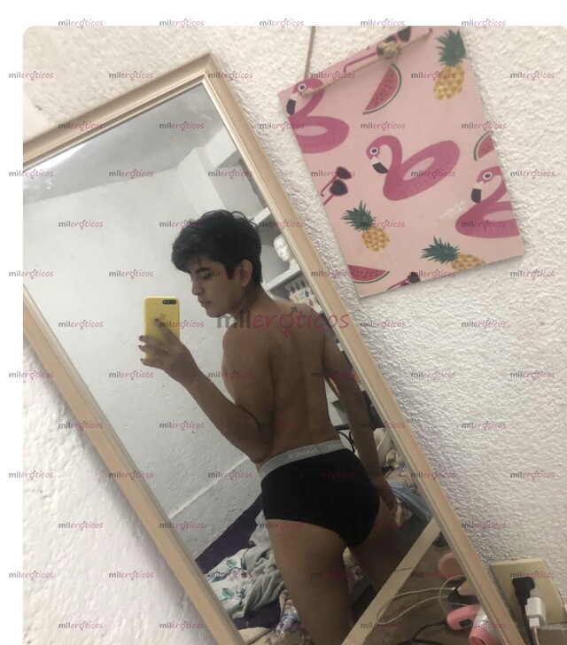 FOTOS DE OMAR CHICO FLAQUITO CALIENTE CON TODAS LAS GANAS DE DARTE PLACER