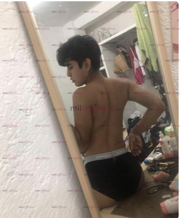 FOTOS DE OMAR CHICO FLAQUITO CALIENTE CON TODAS LAS GANAS DE DARTE PLACER