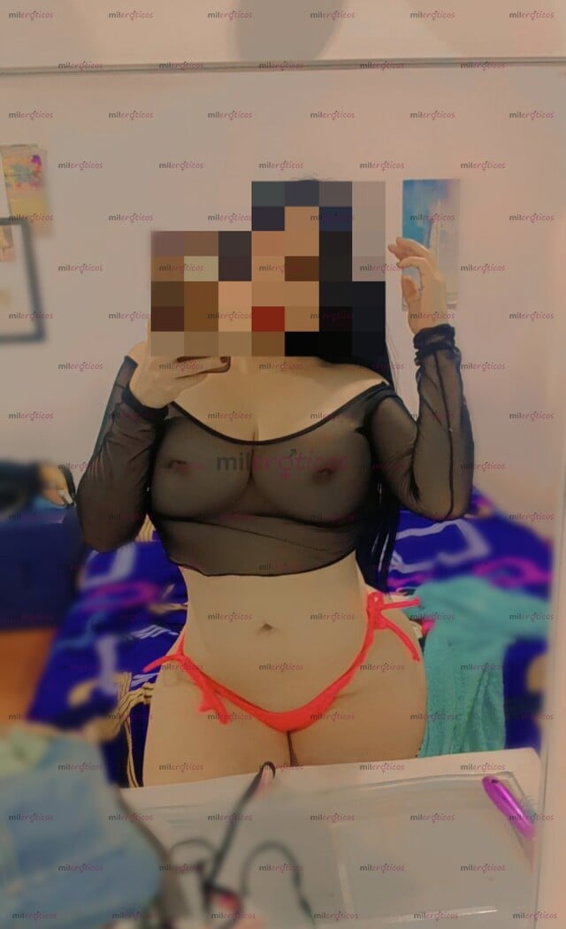 FOTOS DE MIA,HERMOSA UNIVERSITARIA PAISA ,ESTRECHITA MUY CALIENTE ME ENCANTA EL BUEN SEXO